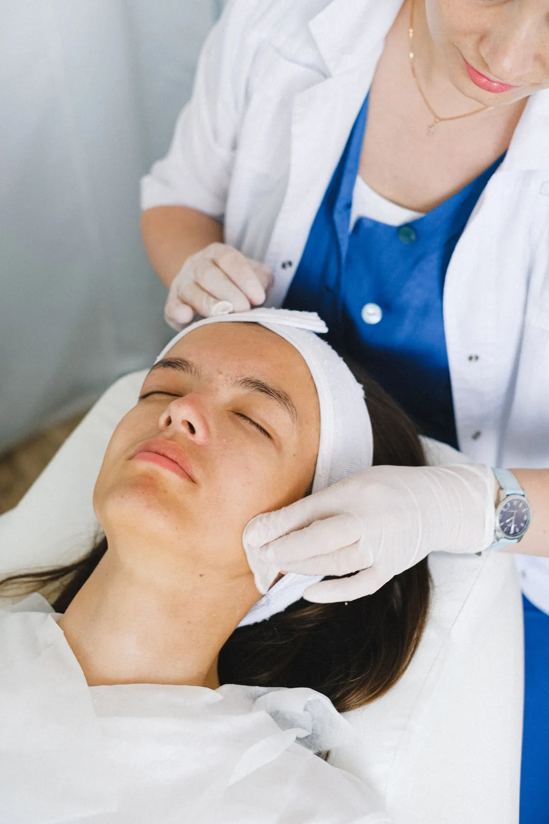 Facial Rejuvenation with Chemical Peels